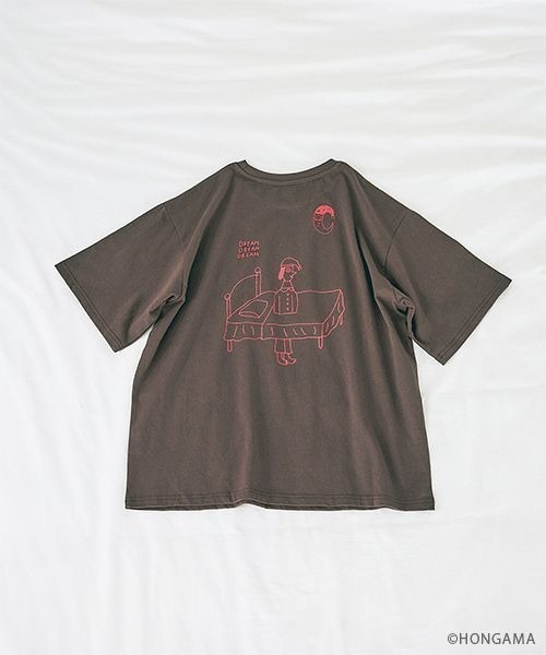 JEANASIS（ジーナシス）の「【HONGAMA】プリントTEE SS/1061794（Tシャツ/カットソー・レディース・ホワイト/グレー/ブラウン・FREE）」の2枚目の写真