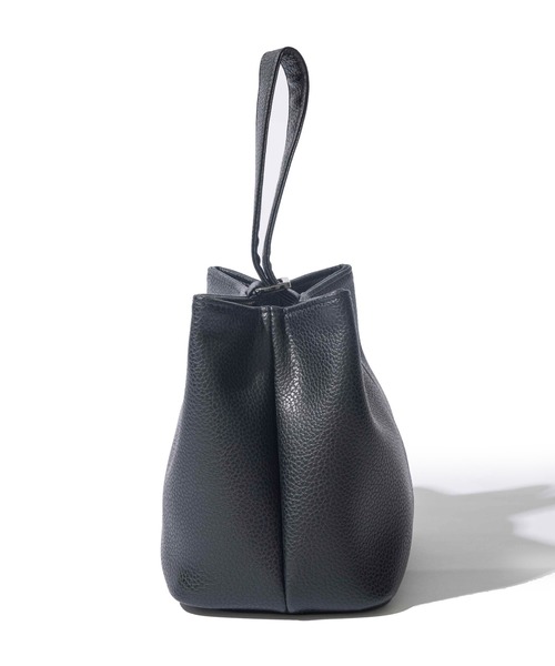 TETE HOMME(テットオム)の「【WEB限定】Split Leather One Handle Drawstring Bag / スプリットレザー ワンハンドル 巾着バッグ(ハンドバッグ・レディース・ブラック・FREE)」の3枚目の写真