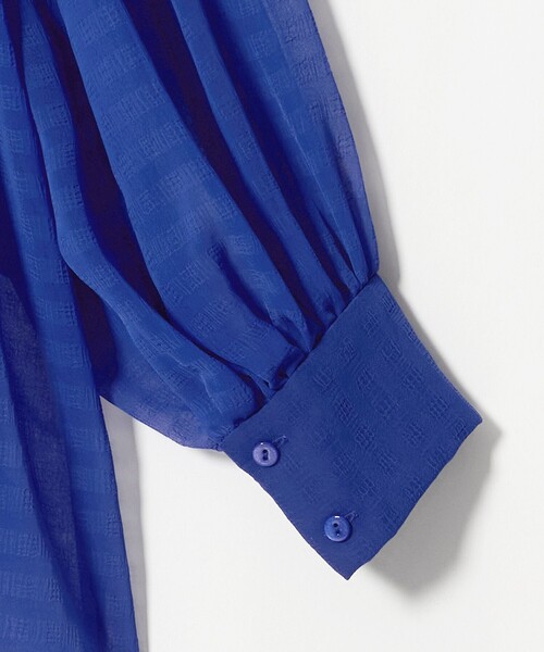 UNITED ARROWS（ユナイテッドアローズ）の「シアー ギャザー バンドカラー ブラウス（シャツ/ブラウス・レディース・ロイヤルブルー/ブラック・FREE）」の15枚目の写真