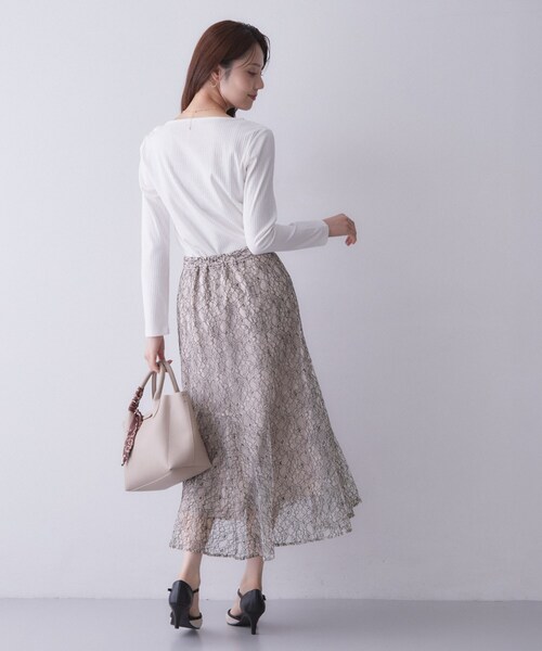 index(インデックス)の「【接触冷感/UVケア】テレコボートネックトップス《洗濯機OK》(Tシャツ/カットソー・レディース・ブラウン系その他/オフホワイト/ネイビー/ナチュラル/モスグリーン・34/36/38/44/40/42)」の8枚目の写真
