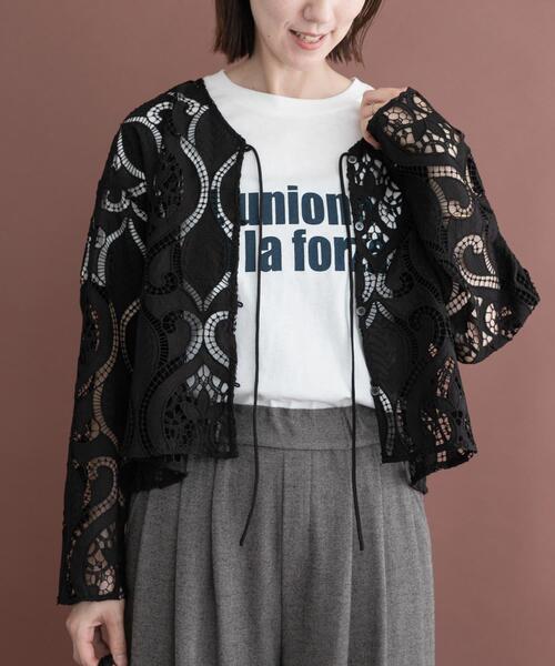 ITEMS URBANRESEARCH(アイテムズ アーバンリサーチ)の「カットワークレースブラウス(シャツ/ブラウス・レディース・ホワイト/ブラック/ブラウン・FREE)」の11枚目の写真
