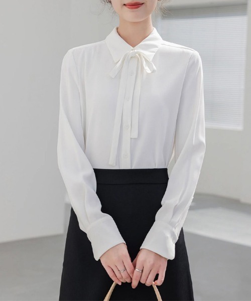 ONEP STAR(ワンピスター)の「2WAYボウタイ長袖ブラウス(シャツ/ブラウス・レディース・ホワイト/ブルー・X-LARGE/LARGE/MEDIUM)」の13枚目の写真