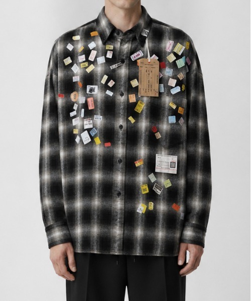 MIHARAYASUHIRO(ミハラヤスヒロ)の「【Maison MIHARAYASUHIRO / メゾンミハラヤスヒロ】PRICE STICKER CHECK SHIRT(シャツ/ブラウス・メンズ・ブラック・46/44)」の1枚目の写真