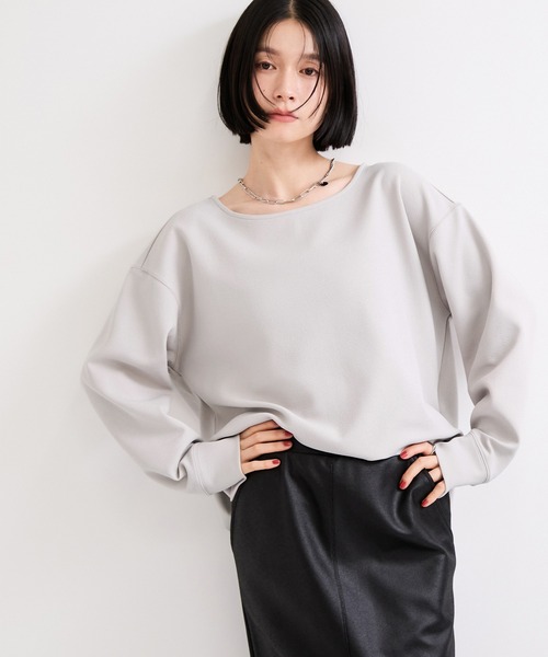 le cercle ADAM ET ROPE'(ルセルクルアダムエロペ)の「サンディカットJZスェットライクプルオーバー/セットアップ対応(Tシャツ/カットソー・レディース・ブラック/オフホワイト/ライトグレー・FREE)」の3枚目の写真