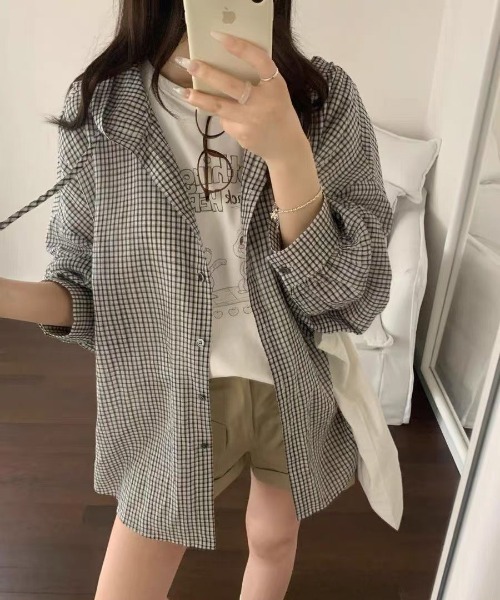 WEGO(ウィゴー)の「フード付きチェック柄シャツ薄手アウター/羽織り(シャツ/ブラウス・レディース・ピンク/ブルー/ブラック・FREE)」の2枚目の写真
