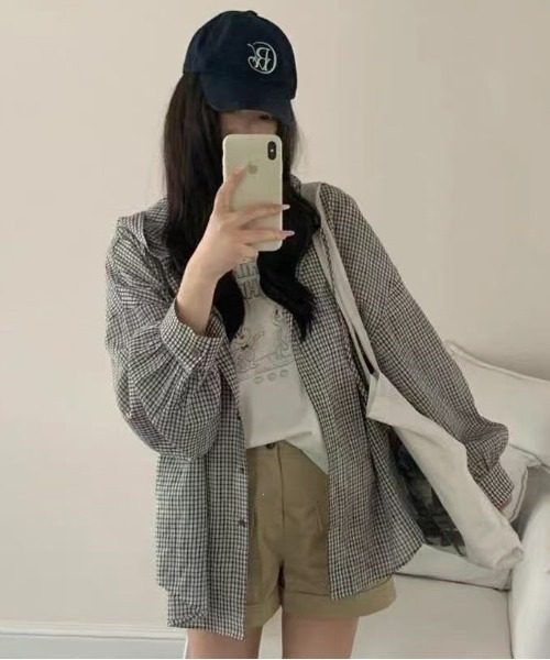 WEGO(ウィゴー)の「フード付きチェック柄シャツ薄手アウター/羽織り(シャツ/ブラウス・レディース・ピンク/ブルー/ブラック・FREE)」の6枚目の写真