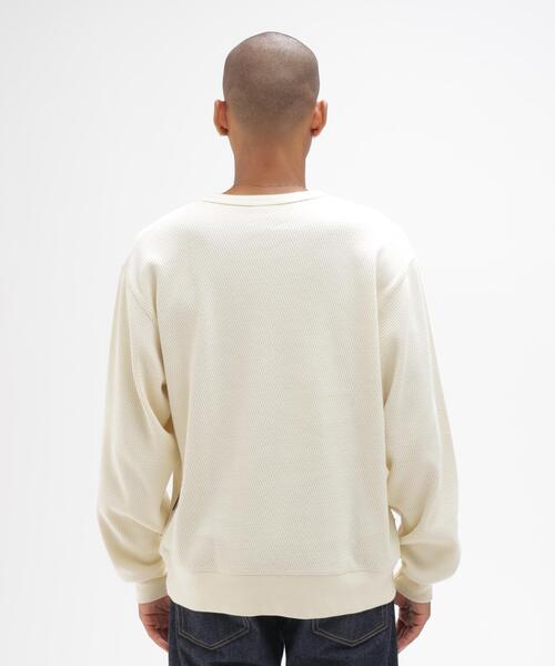 AVIREX(アヴィレックス)の「《直営店限定》HONEYCOMB HENRY L/S RIB T-SHIRT / ハニカム ヘンリー 長袖Tシャツ / AVIREX / アヴィレックス(Tシャツ/カットソー・メンズ・ブラック/キナリ・M/2XL/XL/L)」の15枚目の写真