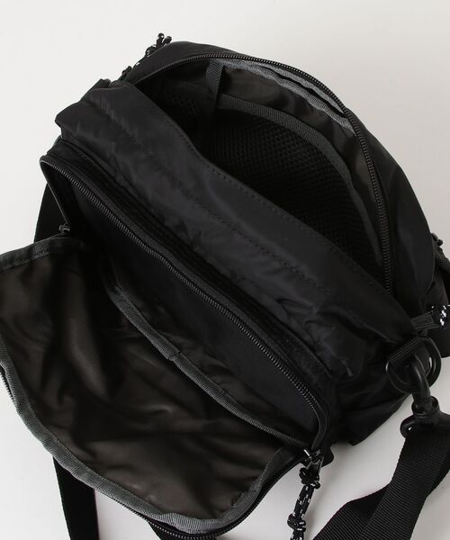 COLEMAN(コールマン)の「コールマン Coleman WALKER POUCH (BLACK)(ボディバッグ/ウエストポーチ・メンズ・その他・ONE SIZE)」の5枚目の写真
