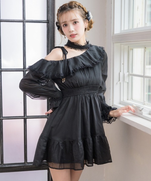 couture BY ROJITA(クチュールバイロジータ)の「ワンショル花柄ミニ丈ワンピース(ワンピース・レディース・アイボリー/ブルー/ブラック・FREE)」の7枚目の写真