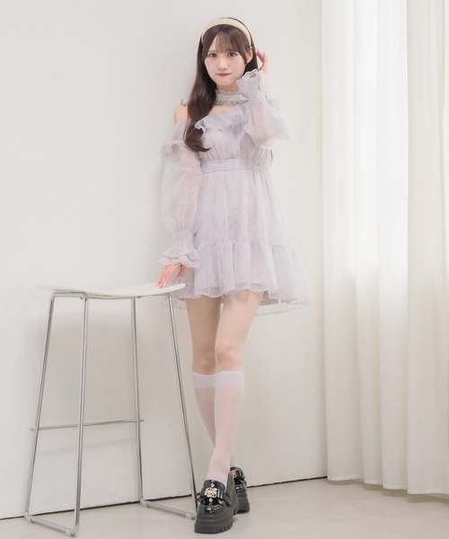 couture BY ROJITA(クチュールバイロジータ)の「ワンショル花柄ミニ丈ワンピース(ワンピース・レディース・アイボリー/ブルー/ブラック・FREE)」の16枚目の写真