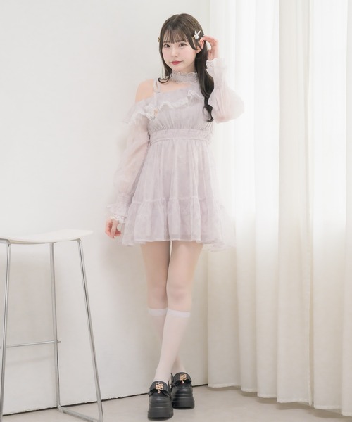 couture BY ROJITA(クチュールバイロジータ)の「ワンショル花柄ミニ丈ワンピース(ワンピース・レディース・アイボリー/ブルー/ブラック・FREE)」の13枚目の写真