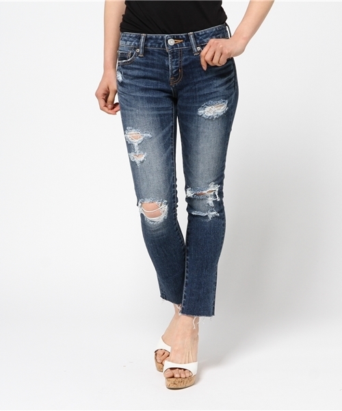 MOUSSY（マウジー）の「fringe cropped Skinny（デニムパンツ・レディース・ライトブルー/ブルー・27inch/26inch/24inch/25inch/23inch）」の6枚目の写真