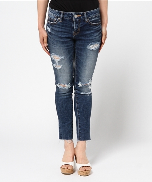 MOUSSY（マウジー）の「fringe cropped Skinny（デニムパンツ・レディース・ライトブルー/ブルー・27inch/26inch/24inch/25inch/23inch）」の13枚目の写真