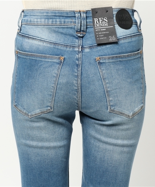 RES DENIM（レスデニム）の「RES DENIM/KITTY SKINNY /レスデニム/スキニー ダメージ クラッシュデニム（デニムパンツ・レディース・インディゴブルー・26inch）」の6枚目の写真