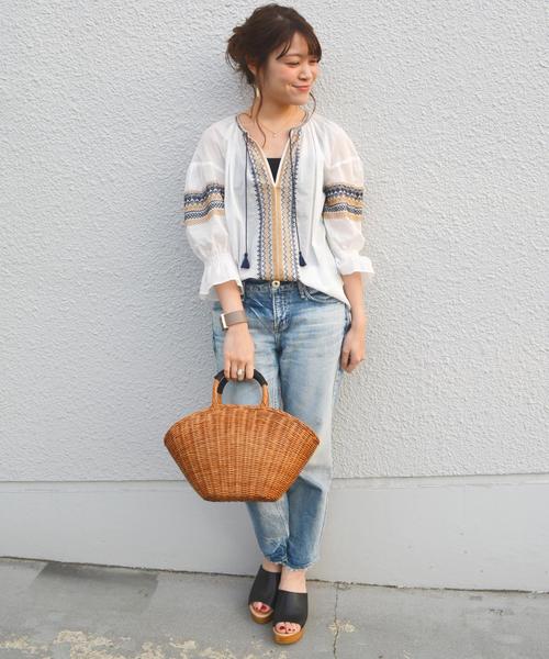 SHIPS(シップス)の「エンブロイダリーパフスリーブブラウス◇(シャツ/ブラウス・レディース・ライトブルー/オフホワイト/グリーン・ONE SIZE)」の8枚目の写真