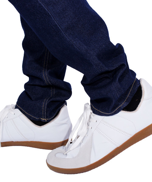 ８(eight)（エイト）の「USED加工 スキニージーンズ ストレッチ スリム デニム（デニムパンツ・メンズ・ブラック/インディゴブルー/グレー/ブルー/ワンウォッシュ・MEDIUM/LARGE/X-LARGE）」の18枚目の写真