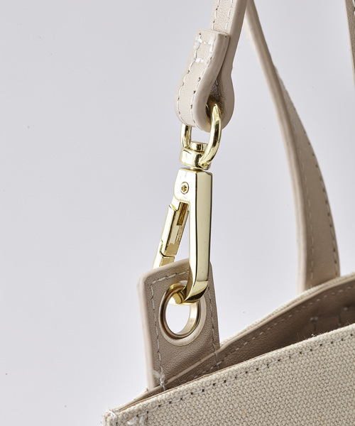 Gem.（ジェム）の「【Gem.】コンビミドルトート / Doll Fabrics 011012496（ショルダーバッグ・レディース・オフホワイト・FREE）」の9枚目の写真