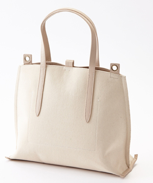 Gem.（ジェム）の「【Gem.】コンビミドルトート / Doll Fabrics 011012496（ショルダーバッグ・レディース・オフホワイト・FREE）」の2枚目の写真