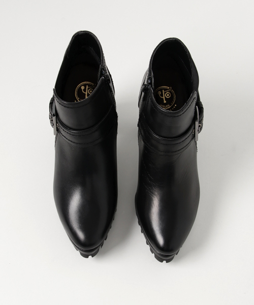 YOSUKE(ヨースケ)の「「YOSUKE/ヨースケ」ベルティッドショートレザーブーツ(ブーツ・レディース・ブラック/ブラウン/ワイン/ブルー系その他・23/23.5/24/24.5/22.5)」の6枚目の写真