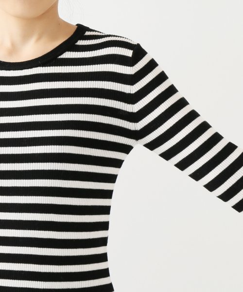 Spick & Span（スピックアンドスパン）の「WASHABLE WOOL リブCREW◆（ニット/セーター・レディース・ブラック/レッド/マスタード/ブラック×ホワイト/ナチュラル・FREE）」の12枚目の写真