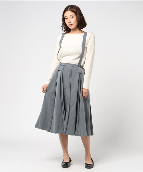MERLOT（メルロー）の「サスペンダー付きプリーツスカート7184