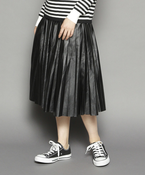 SY3（エスワイスリー）の「レザープリーツスカート（スカート・レディース・キャメル/グレー/ブラック・FREE）」の4枚目の写真