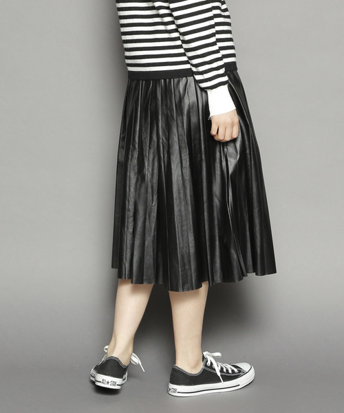 SY3（エスワイスリー）の「レザープリーツスカート（スカート・レディース・キャメル/グレー/ブラック・FREE）」の5枚目の写真