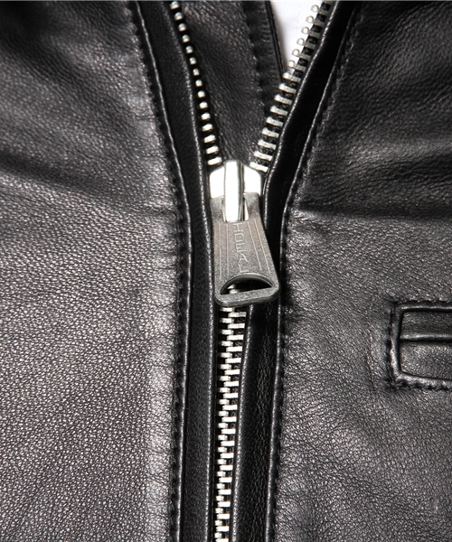 JOURNAL STANDARD(ジャーナルスタンダード)の「ラムライダースジャケット(ライダースジャケット・メンズ・ブラウン/ブラック/キャメル・MEDIUM/LARGE)」の11枚目の写真