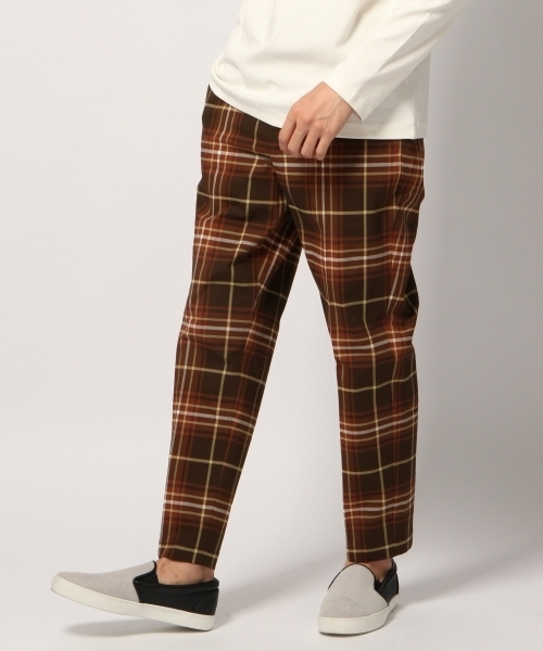 GLOBAL WORK（グローバルワーク）の「ストレッチチェックアンクルパンツ/795925（その他パンツ・メンズ・ダークブラウン/チャコールグレー・MEDIUM/LARGE/SMALL）」の2枚目の写真