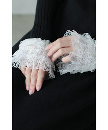 cawaii | 手元をエレガントに魅せるレースフリルの付け袖(付け襟)