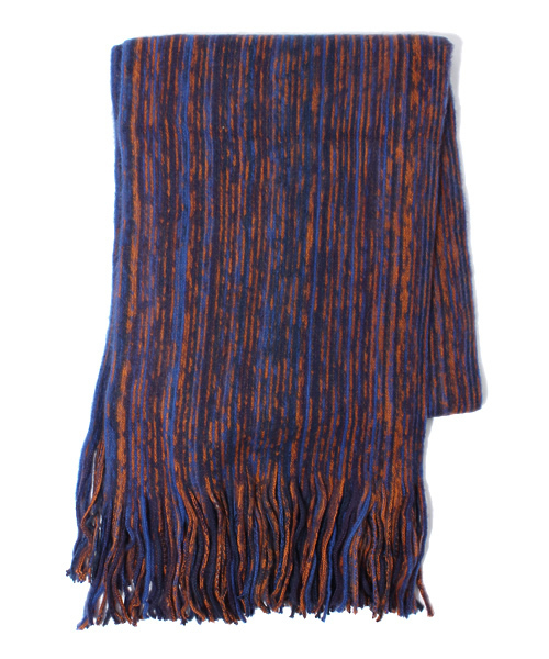 BEAMS（ビームス）の「□BEAMS / ラッセルマフラー（マフラー・メンズ・グレー/チャコールグレー/ブラック/レッド/ネイビー/パープル・ONE SIZE）」の5枚目の写真