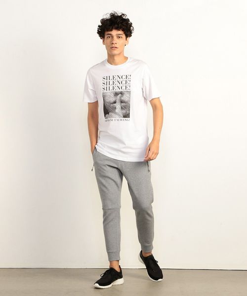 ARMANI EXCHANGE(アルマーニエクスチェンジ)の「【A|Xアルマーニ エクスチェンジ】メッセージ&フォトデザイン クルーネック半袖Tシャツ(Tシャツ/カットソー・メンズ・ホワイト/ブラック・SMALL/MEDIUM/LARGE/X-LARGE/X-SMALL)」の3枚目の写真