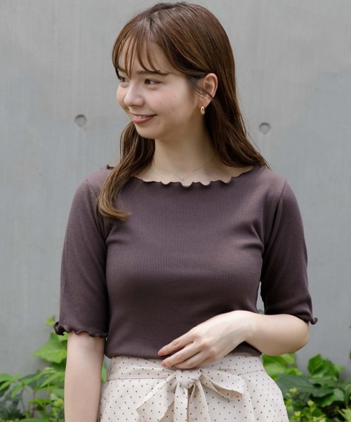 flower(フラワー)の「メロウリブティーズ(Tシャツ/カットソー・レディース・アイボリー/グレー/パープル/ベージュ/ブラウン・FREE)」の1枚目の写真