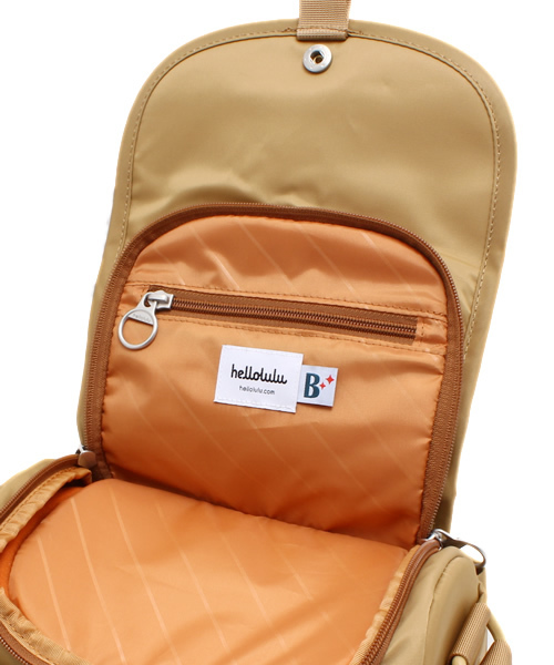 hellolulu×B：MING / カメラバッグ（大） B:MING by BEAMS（ビーミングバイビームス）の「 hellolulu×B：MING