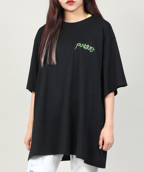 PUNYUS（プニュズ）の「ネオアマゾネスTシャツ（Tシャツ/カットソー・レディース・ホワイト/ブラック・3/4）」の7枚目の写真