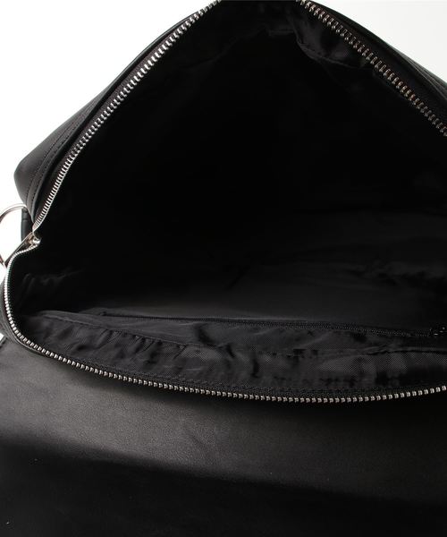 OY(オーワイ)の「レザークロスBAG(メッセンジャーバッグ・メンズ・ブラック・FREE)」の12枚目の写真