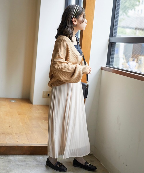 WEGO（ウィゴー）の「WEGO/【WEB限定】ショートリブボリューム袖カーディガン（カーディガン/ボレロ・レディース・アイボリー/ブラック/ベージュ/パープル/ピンク/マスタード/ホワイト/グリーン系その他・FREE）」の9枚目の写真