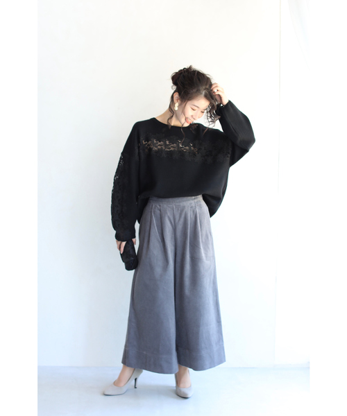 cawaii（カワイイ）の「（ブラック）袖と胸元に咲き誇る花レースニットトップス（ニット/セーター・レディース・ブラック・FREE）」の21枚目の写真