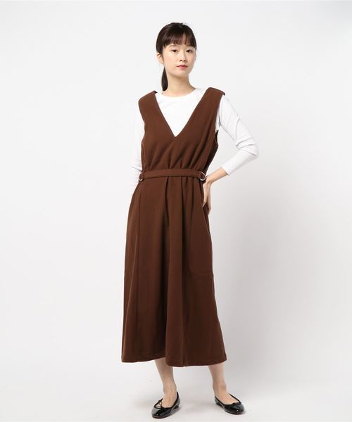 STYLEBLOCK(スタイルブロック)の「起毛ポンチVネックベルトロングワンピース(ワンピース・レディース・ブラック/ベージュ/ブラウン・M)」の6枚目の写真
