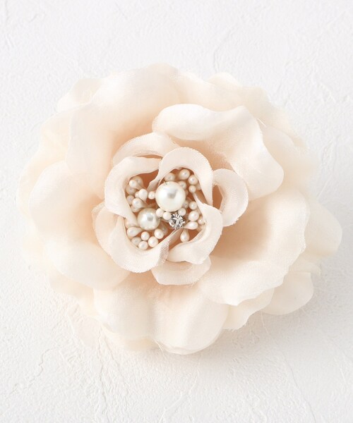SHOO・LA・RUE(シューラルー)の「【セレモニー/ママスーツ/入卒】ベーシックコサージュ(ブローチ/コサージュ・レディース・ネイビー/オフホワイト/ライトベージュ・00)」の3枚目の写真