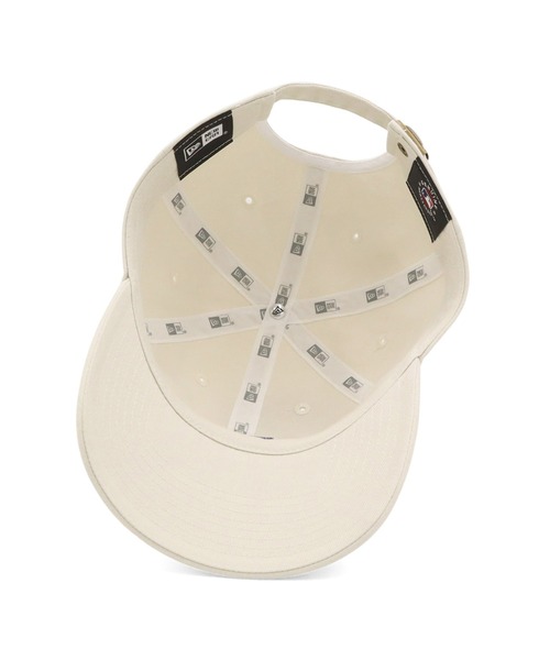 NEW ERA(ニューエラ)の「ニューエラ キャップ カジュアルクラシック MLB NEW ERA(キャップ・レディース・ベージュ/ブラック系その他/ホワイト系その他2/ブラック系その他2/ダークブルー/ホワイト系その他/ブルー系その他/ブルー系その他2/グリーン/ブラック系その他3/ベージュ系その他4/ベージュ系その他3/ベージュ系その他2/アイボリー/ベージュ系その他5・FREE)」の22枚目の写真