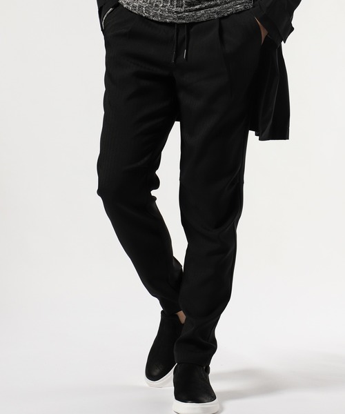 TETE HOMME(テットオム)の「ヘリンボーンイージーパンツ(その他パンツ・メンズ・ブラック/グレー・LARGE/MEDIUM/X-LARGE)」の1枚目の写真