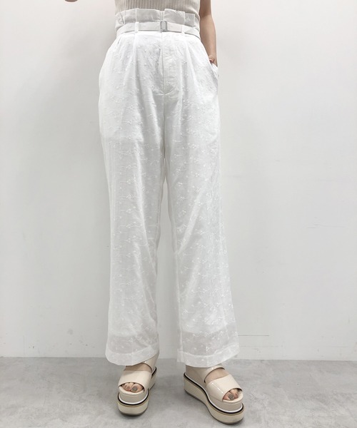 one after another NICE CLAUP（ワンアフターアナザーナイスクラップ）の「アソートストレートパンツ（スラックス・レディース・ブラック/パープル/オフホワイト/サックスブルー/アイボリー・FREE）」の2枚目の写真