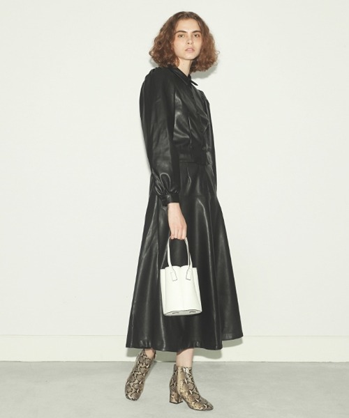 Casselini（キャセリーニ）の「Casselini（キャセリーニ）フェイクレザーパネルバッグ（ハンドバッグ・レディース・ブラック/オレンジ/アイボリー/パープル・FREE）」の13枚目の写真