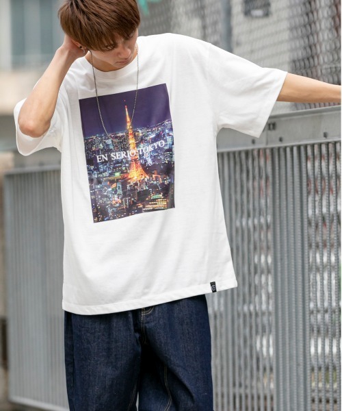 En serio TOKYO（エンソリオトーキョー）の「フォトシートプリント ビッグシルエット Tシャツ【TOKYO NIGHT VIEW】（Tシャツ/カットソー・メンズ・ブラック/オフホワイト/サンドベージュ/グレイッシュブルー・LL/S/M/L）」の17枚目の写真