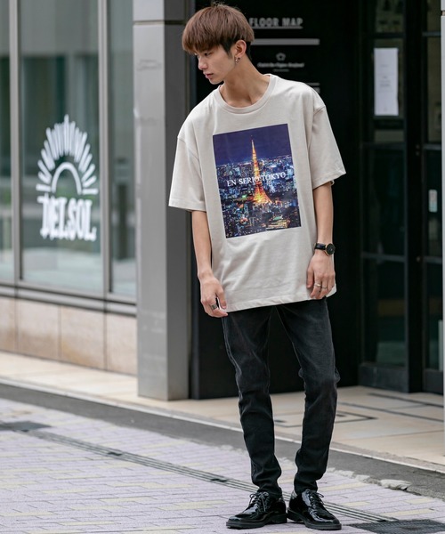 En serio TOKYO（エンソリオトーキョー）の「フォトシートプリント ビッグシルエット Tシャツ【TOKYO NIGHT VIEW】（Tシャツ/カットソー・メンズ・ブラック/オフホワイト/サンドベージュ/グレイッシュブルー・LL/S/M/L）」の22枚目の写真