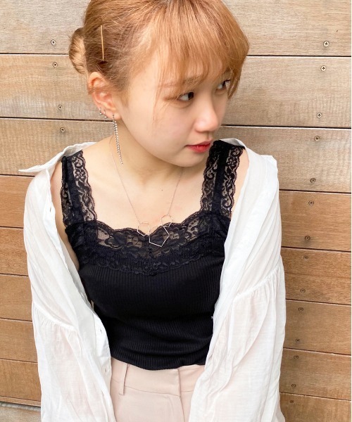 apres jour(アプレジュール)の「レースリブキャミ【ZOZOTOWN限定アイテム】(タンクトップ・レディース・ブラック/アイボリー/モカ・フリー)」の2枚目の写真