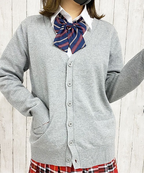 LunaBelle(ルナベル)の「【制服コスプレ】Vネックカーディガン 単品(4色)(カーディガン/ボレロ・レディース・ブラック/グレー/ベージュ/ネイビー・2L/3L/M/L)」の3枚目の写真
