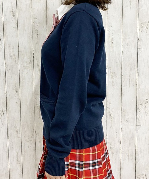 LunaBelle(ルナベル)の「【制服コスプレ】Vネックカーディガン 単品(4色)(カーディガン/ボレロ・レディース・ブラック/グレー/ベージュ/ネイビー・2L/3L/M/L)」の16枚目の写真