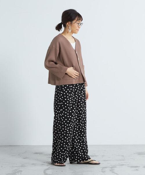 FEELING MADE（フィーリングメイド）の「FEELING MADE ストレッチリブ Vネック カーディガン（カーディガン/ボレロ・レディース・ブラック/ケリー/ベージュ・FREE）」の15枚目の写真